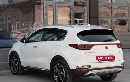 KIA Sportage IV рестайлинг, 2020 год, 2 200 000 рублей, 7 фотография