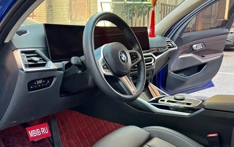 BMW 3 серия, 2023 год, 2 654 000 рублей, 7 фотография