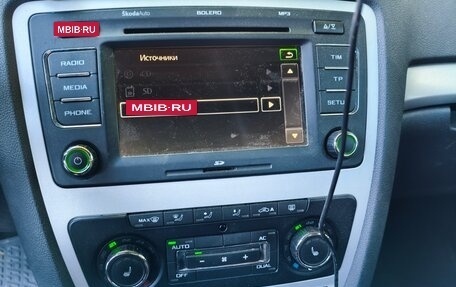 Skoda Octavia, 2011 год, 900 000 рублей, 17 фотография