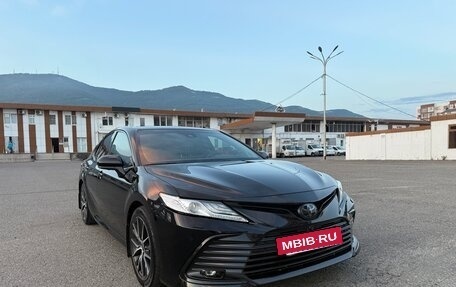 Toyota Camry, 2021 год, 4 000 000 рублей, 6 фотография