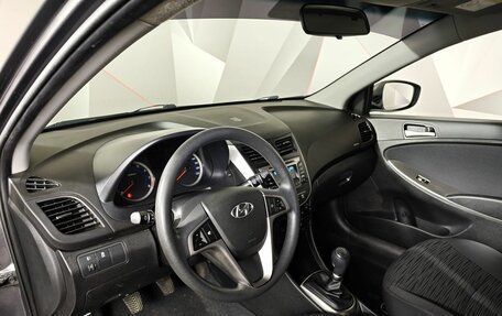 Hyundai Solaris II рестайлинг, 2016 год, 1 209 000 рублей, 19 фотография