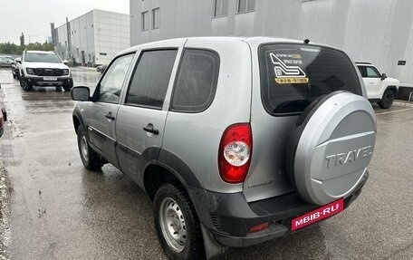 Chevrolet Niva I рестайлинг, 2015 год, 533 000 рублей, 2 фотография