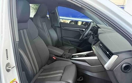 Audi A3, 2023 год, 2 280 000 рублей, 4 фотография