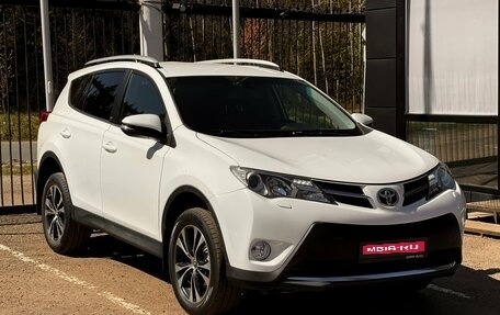 Toyota RAV4, 2015 год, 1 749 000 рублей, 1 фотография