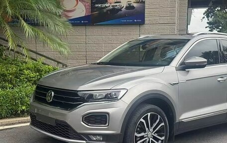 Volkswagen T-Roc I, 2020 год, 1 450 002 рублей, 8 фотография