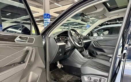 Volkswagen Tiguan II, 2023 год, 2 529 000 рублей, 7 фотография