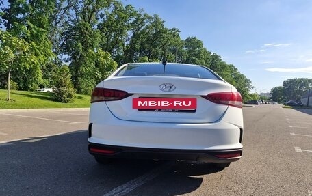 Hyundai Solaris II рестайлинг, 2020 год, 850 000 рублей, 4 фотография
