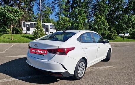 Hyundai Solaris II рестайлинг, 2020 год, 850 000 рублей, 5 фотография