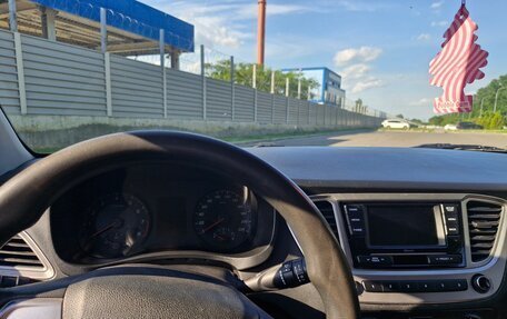 Hyundai Solaris II рестайлинг, 2020 год, 850 000 рублей, 18 фотография
