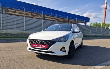 Hyundai Solaris II рестайлинг, 2020 год, 850 000 рублей, 11 фотография