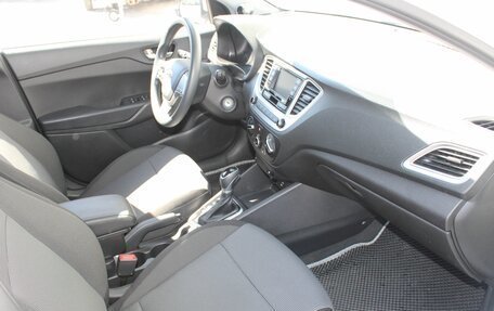 Hyundai Solaris II рестайлинг, 2021 год, 1 550 000 рублей, 5 фотография