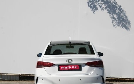 Hyundai Solaris II рестайлинг, 2021 год, 1 550 000 рублей, 3 фотография