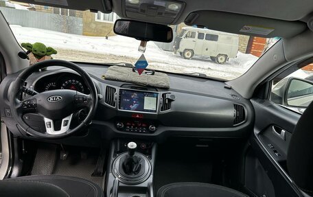 KIA Sportage III, 2010 год, 1 200 000 рублей, 9 фотография
