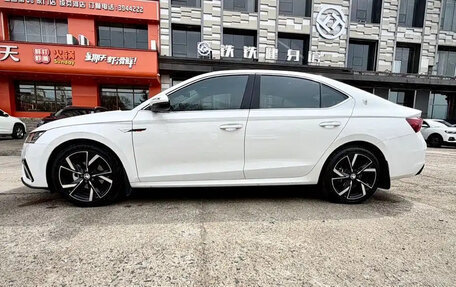Skoda Octavia IV, 2022 год, 1 867 000 рублей, 8 фотография