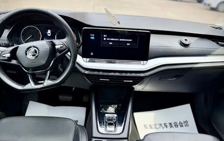 Skoda Octavia IV, 2022 год, 1 867 000 рублей, 9 фотография