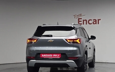Chevrolet TrailBlazer, 2023 год, 1 400 000 рублей, 3 фотография