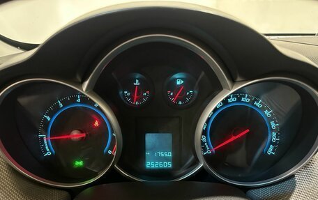 Chevrolet Cruze II, 2012 год, 550 000 рублей, 28 фотография