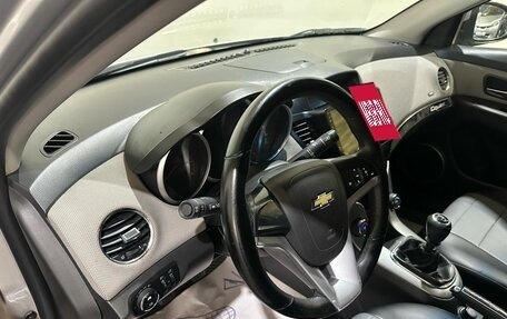 Chevrolet Cruze II, 2012 год, 550 000 рублей, 27 фотография