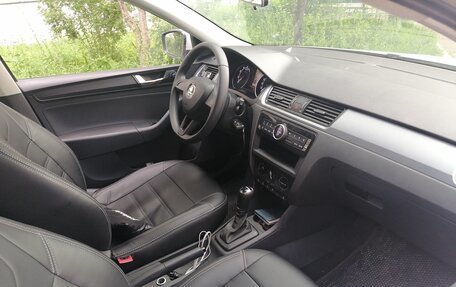 Skoda Rapid I, 2017 год, 1 050 000 рублей, 8 фотография
