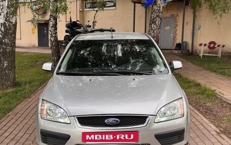Ford Focus II рестайлинг, 2006 год, 330 000 рублей, 2 фотография