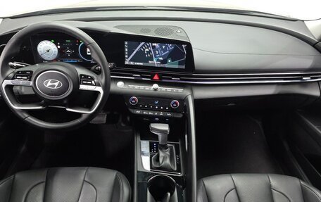 Hyundai Avante, 2023 год, 1 550 002 рублей, 11 фотография