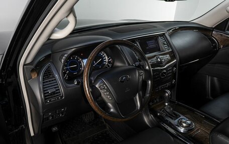 Infiniti QX56, 2012 год, 3 300 000 рублей, 11 фотография