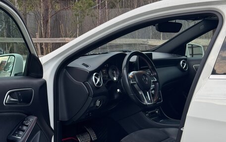 Mercedes-Benz A-Класс, 2015 год, 1 600 000 рублей, 11 фотография