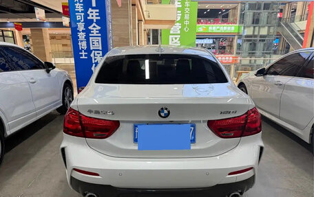 BMW 1 серия, 2023 год, 1 480 000 рублей, 3 фотография