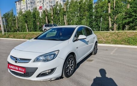 Opel Astra J, 2012 год, 670 000 рублей, 13 фотография