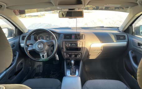 Volkswagen Jetta VI, 2012 год, 700 000 рублей, 15 фотография
