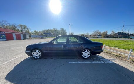 Mercedes-Benz E-Класс, 2000 год, 400 000 рублей, 4 фотография