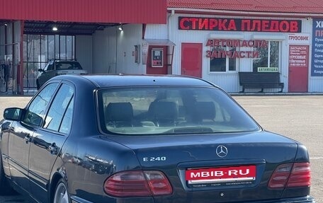 Mercedes-Benz E-Класс, 2000 год, 400 000 рублей, 3 фотография
