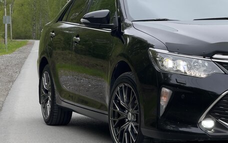 Toyota Camry, 2017 год, 2 480 000 рублей, 6 фотография