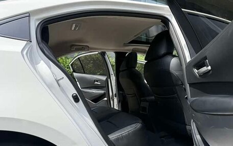 Toyota Corolla, 2022 год, 1 190 000 рублей, 10 фотография