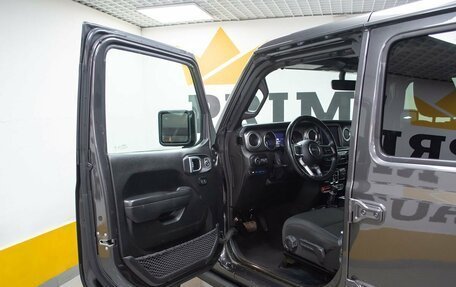 Jeep Wrangler, 2022 год, 6 499 000 рублей, 7 фотография