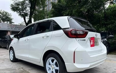 Honda Fit, 2023 год, 980 002 рублей, 7 фотография