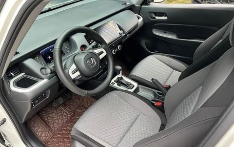 Honda Fit, 2023 год, 980 002 рублей, 12 фотография