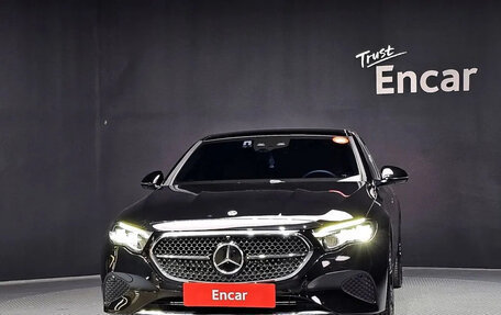 Mercedes-Benz E-Класс, 2025 год, 5 788 000 рублей, 2 фотография