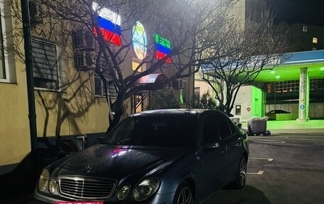 Mercedes-Benz E-Класс, 2004 год, 870 000 рублей, 2 фотография