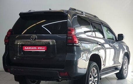 Toyota Land Cruiser Prado 150 рестайлинг 2, 2018 год, 5 850 000 рублей, 5 фотография