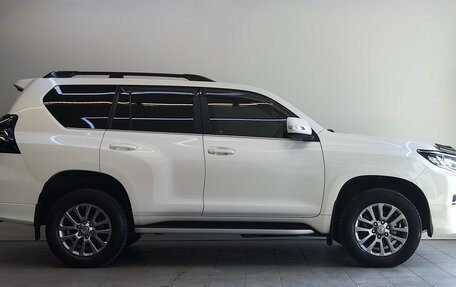 Toyota Land Cruiser Prado 150 рестайлинг 2, 2019 год, 5 255 000 рублей, 4 фотография