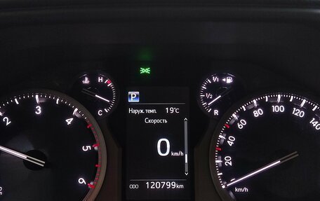 Toyota Land Cruiser Prado 150 рестайлинг 2, 2019 год, 5 255 000 рублей, 13 фотография