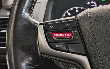 Toyota Land Cruiser Prado 150 рестайлинг 2, 2019 год, 5 255 000 рублей, 27 фотография
