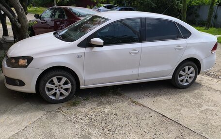 Volkswagen Polo VI (EU Market), 2012 год, 625 000 рублей, 1 фотография