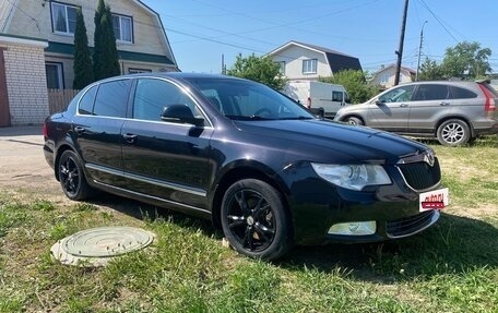 Skoda Superb III рестайлинг, 2009 год, 685 000 рублей, 1 фотография
