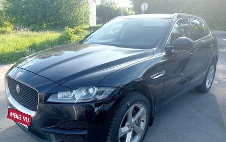 Jaguar F-Pace, 2020 год, 3 000 000 рублей, 2 фотография