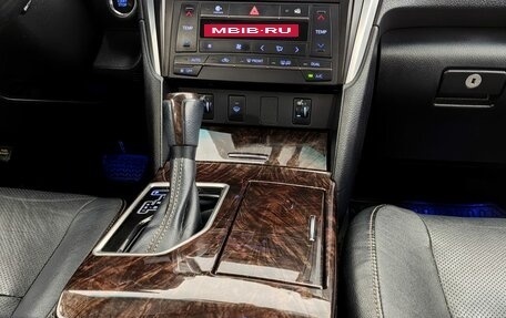 Toyota Camry, 2018 год, 2 315 000 рублей, 12 фотография