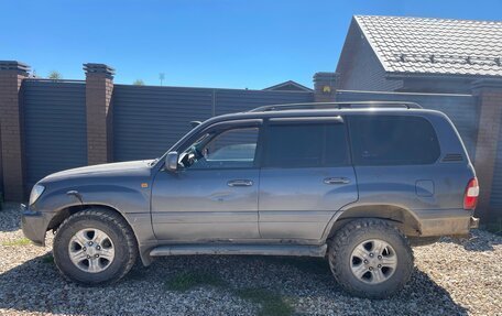 Toyota Land Cruiser 100 рестайлинг 2, 2006 год, 1 700 рублей, 6 фотография