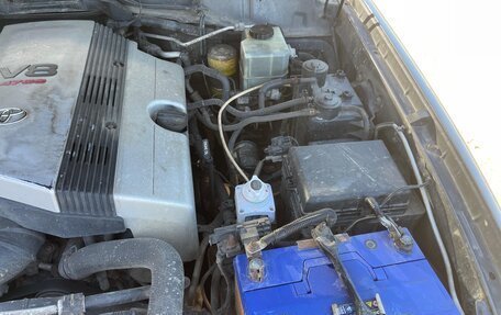 Toyota Land Cruiser 100 рестайлинг 2, 2006 год, 1 700 рублей, 13 фотография