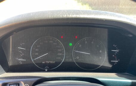 Toyota Land Cruiser 100 рестайлинг 2, 2006 год, 1 700 рублей, 9 фотография